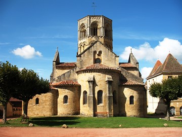 semur en brionnais randonnées itinérant bourgogne Brionnais